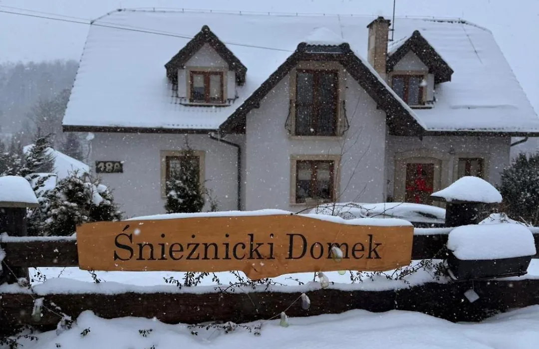 Śnieżnicki Domek - Masyw Śnieżnika, Sudety-1